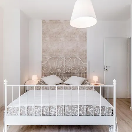 Apartment Family & Friends With Shared Bathroom Padova